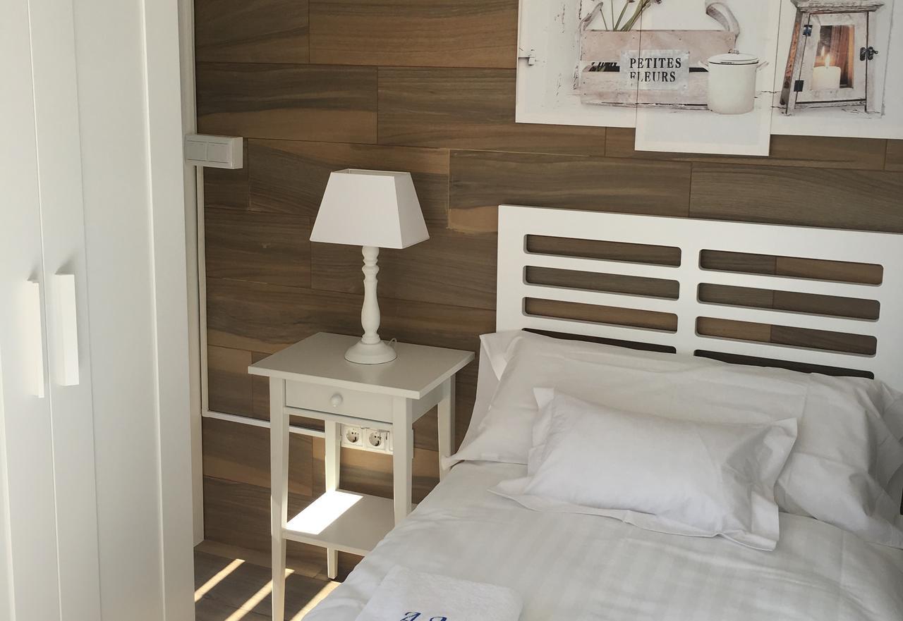 Apartamentos Marta Playa Alicante Eksteriør bilde